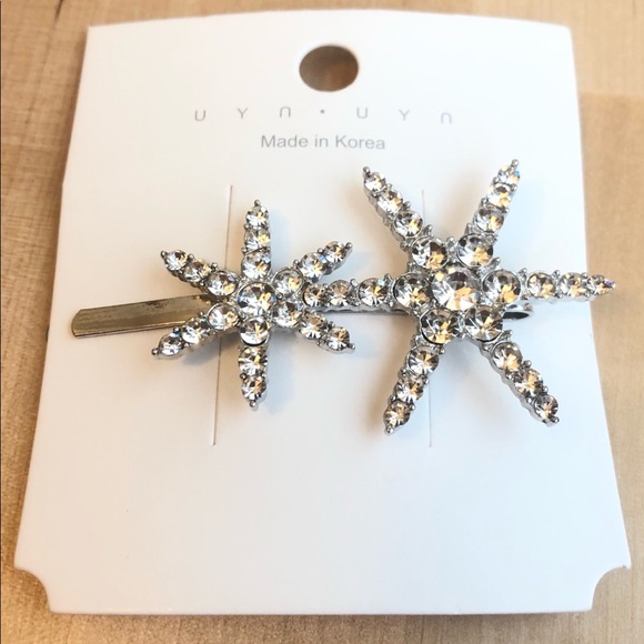 Rhinestone Fashion Bobby Pin - Picture 2 of 10